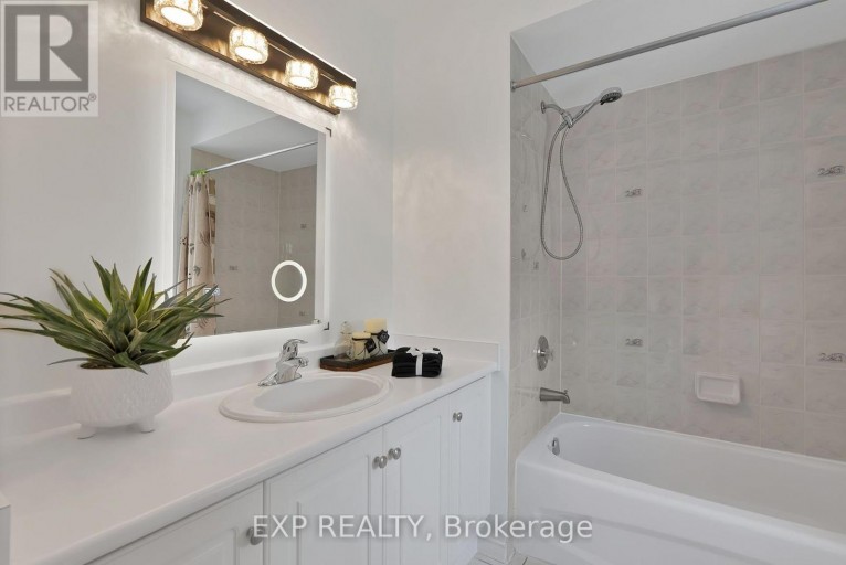 11 MAPLE PARK WAY, Markham (Milliken Mills West), Ontario, L6G1C5