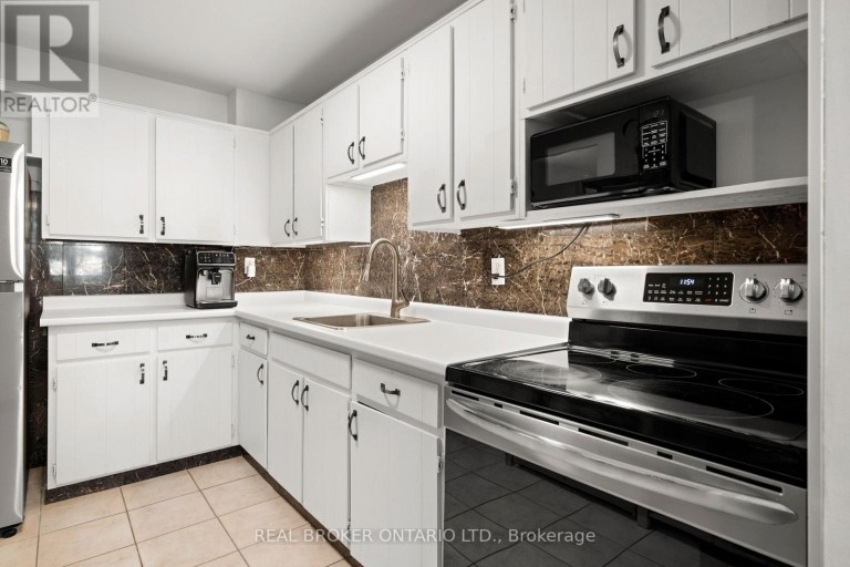 203 - 279 CHANDLER DRIVE, Waterloo, Ontario, N2E1X6