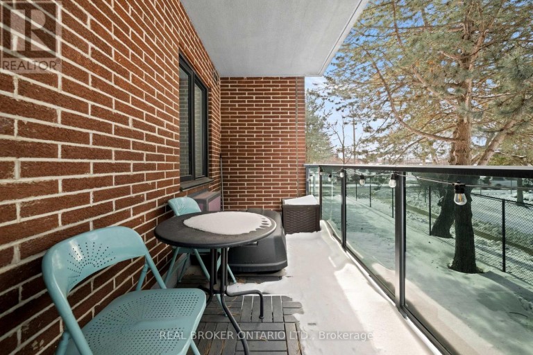 203 - 279 CHANDLER DRIVE, Waterloo, Ontario, N2E1X6