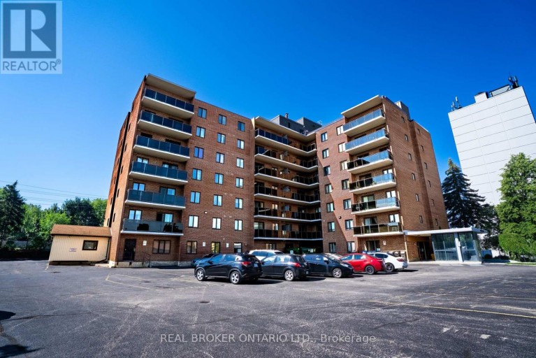 203 - 279 CHANDLER DRIVE, Waterloo, Ontario, N2E1X6