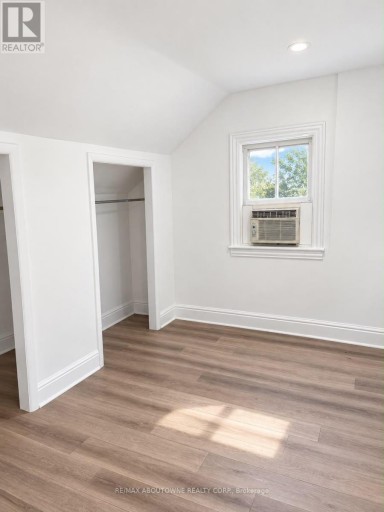 70 WELLINGTON STREET S, Hamilton (Corktown), Ontario, L8N2R1