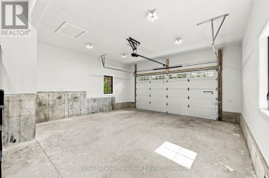 88 WALDWEG Scugog Ontario photo 40