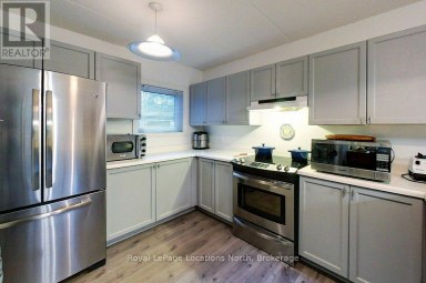 911 CEDAR POINTE COURT Collingwood Ontario photo 17