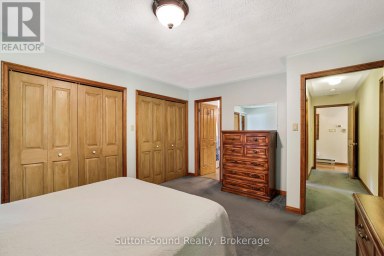 42 CARSON LAKE CRESCENT South Bruce Peninsula Ontario photo 14