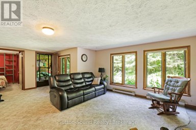 42 CARSON LAKE CRESCENT South Bruce Peninsula Ontario photo 22