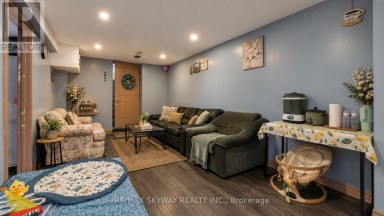 743 WINTERTON WAY Mississauga (Hurontario) Ontario photo 26