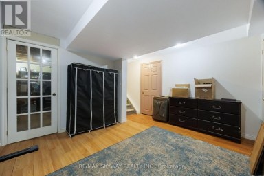 743 WINTERTON WAY Mississauga (Hurontario) Ontario photo 27