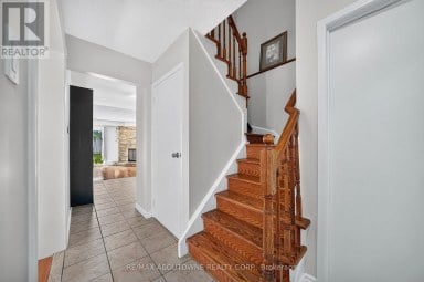 668 GREYCEDAR CRESCENT Mississauga (Rathwood) Ontario photo 6