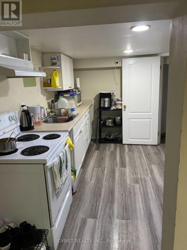 68 WHITTON ROAD, Hamilton (Westdale), Ontario, L8S4C7