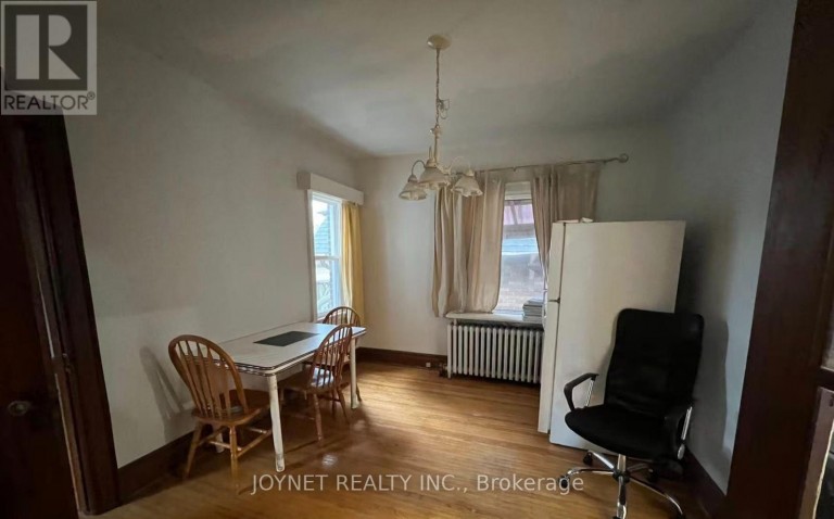 68 WHITTON ROAD, Hamilton (Westdale), Ontario, L8S4C7
