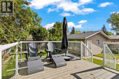 48 Butler Crescent NW Calgary Alberta photo 24