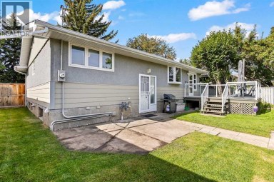 48 Butler Crescent NW Calgary Alberta photo 25