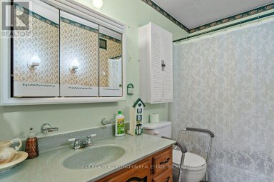 26 OAK LANE, Stone Mills (Stone Mills) Ontario