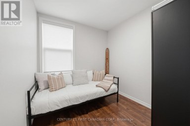 201 WATER STREET Lucan Biddulph (Lucan) Ontario photo 17
