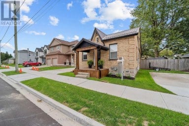 201 WATER STREET Lucan Biddulph (Lucan) Ontario photo 3