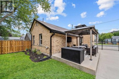 201 WATER STREET Lucan Biddulph (Lucan) Ontario photo 8