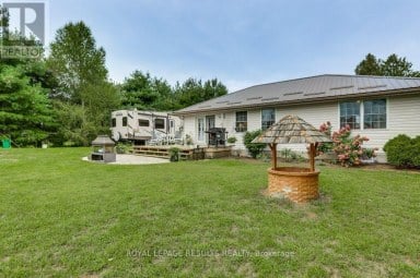 9232 EAST STREET Bayham (Straffordville) Ontario photo 47