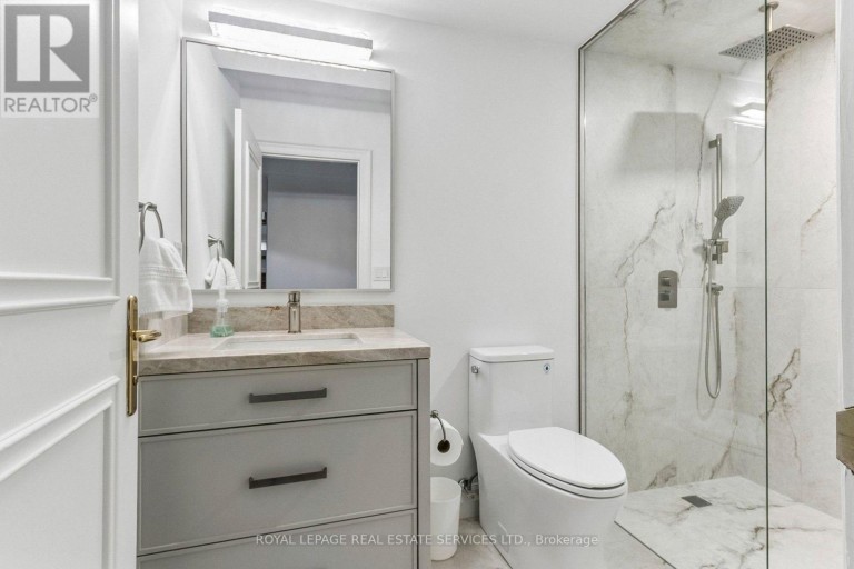 42 RYKERT CRESCENT, Toronto (Leaside), Ontario, M4G2S9