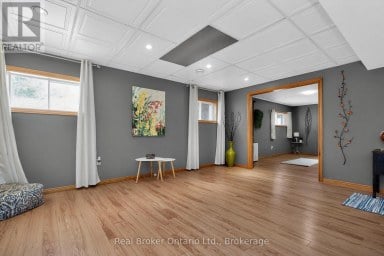 16 MUNDY AVENUE Tiny Ontario photo 19