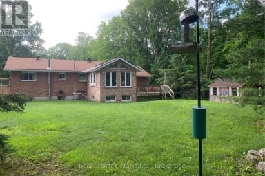 16 MUNDY AVENUE Tiny Ontario photo 30