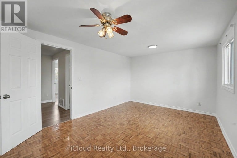 62 - 81 HANSEN ROAD, Brampton (Madoc), Ontario, L6V3C7