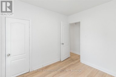 90 BELVIEW AVENUE Hamilton (Crown Point) Ontario photo 31