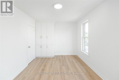 90 BELVIEW AVENUE Hamilton (Crown Point) Ontario photo 34