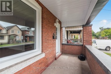 90 BELVIEW AVENUE Hamilton (Crown Point) Ontario photo 5