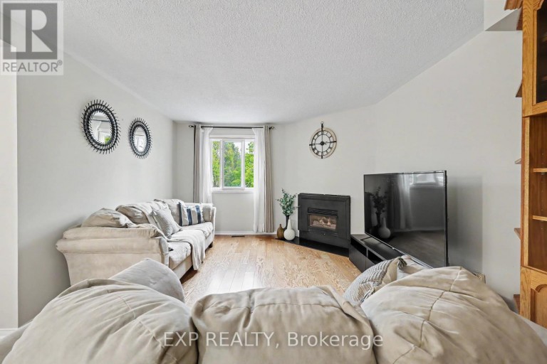 47 - 38 ELORA DRIVE, Hamilton (Fessenden), Ontario, L9C7L6