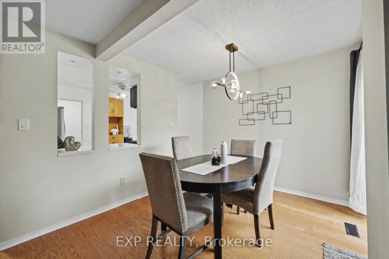 47 - 38 ELORA DRIVE, Hamilton (Fessenden), Ontario, L9C7L6