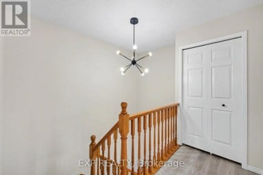47 - 38 ELORA DRIVE Hamilton (Fessenden) Ontario photo 15