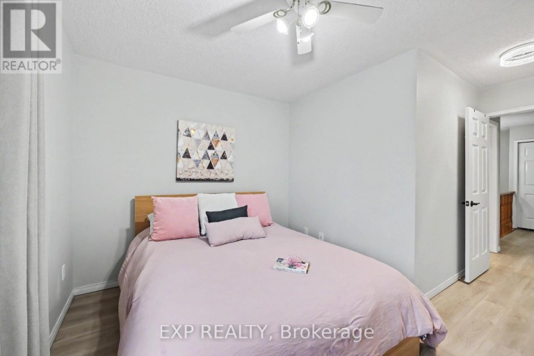 47 - 38 ELORA DRIVE, Hamilton (Fessenden), Ontario, L9C7L6
