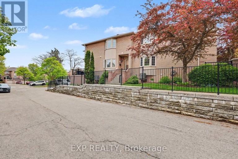 47 - 38 ELORA DRIVE, Hamilton (Fessenden), Ontario, L9C7L6