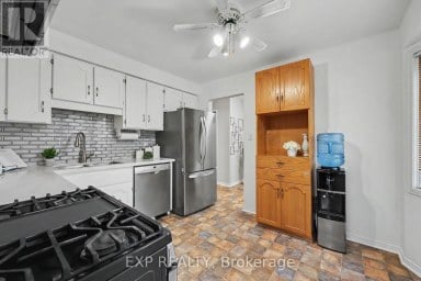 47 - 38 ELORA DRIVE Hamilton (Fessenden) Ontario photo 6