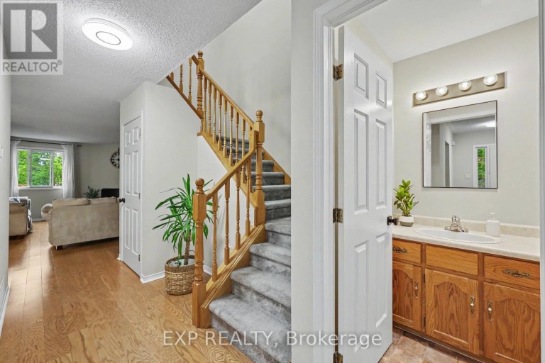 47 - 38 ELORA DRIVE, Hamilton (Fessenden), Ontario, L9C7L6