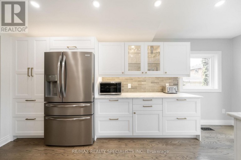 43 OXFORD STREET, Hamilton (Strathcona), Ontario, L8R2W9