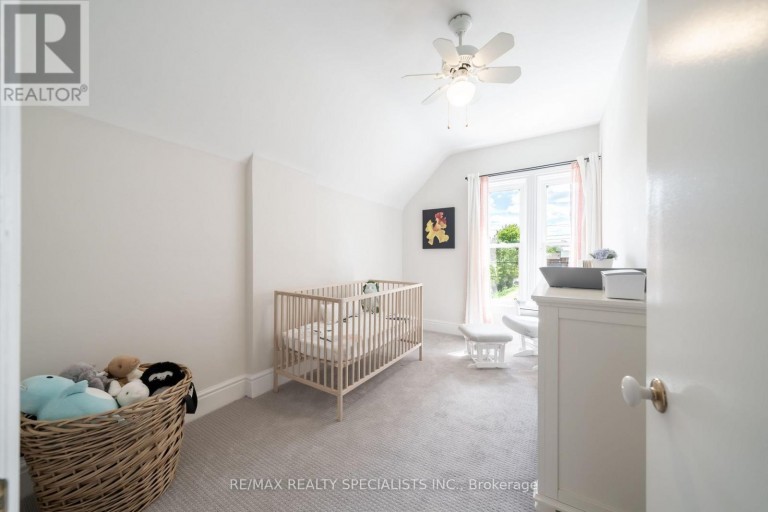 43 OXFORD STREET, Hamilton (Strathcona), Ontario, L8R2W9