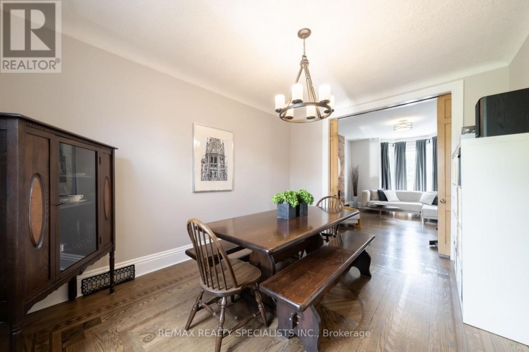 43 OXFORD STREET, Hamilton (Strathcona), Ontario, L8R2W9