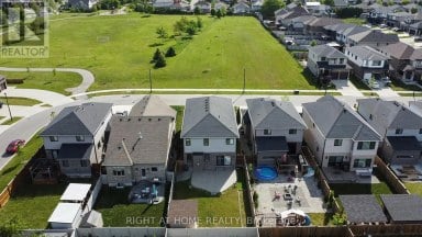 937 LENNON WAY London North (North E) Ontario photo 44