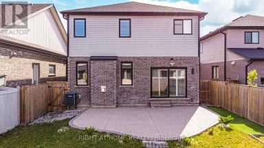 937 LENNON WAY London North (North E) Ontario photo 5