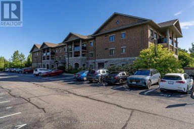 109 - 1 CHAMBERLAIN CRESCENT Collingwood Ontario photo 28