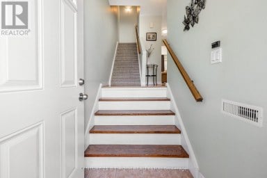 31 - 52 ADELAIDE STREET Barrie (Allandale) Ontario photo 3