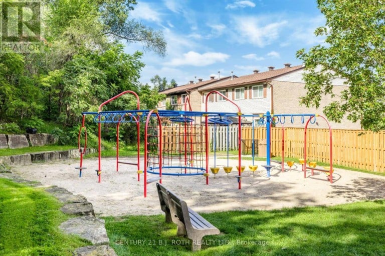 31 - 52 ADELAIDE STREET, Barrie (Allandale), Ontario, L4N3T5