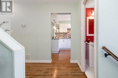 31 - 52 ADELAIDE STREET Barrie (Allandale) Ontario photo 5