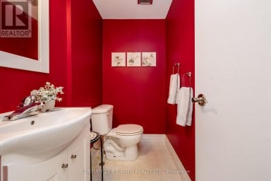 31 - 52 ADELAIDE STREET Barrie (Allandale) Ontario photo 7
