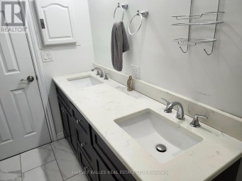 2379 HENSALL STREET Mississauga (Cooksville) Ontario photo 26