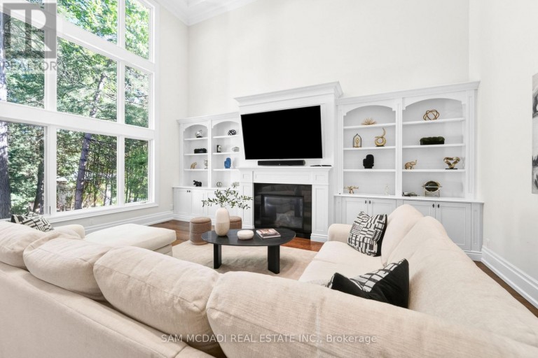 1578 SPRING ROAD, Mississauga (Lorne Park), Ontario, L5J1N3