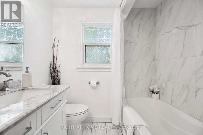 105 GLENRIDGE AVENUE, St. Catharines (Old Glenridge), Ontario, L2R4X5