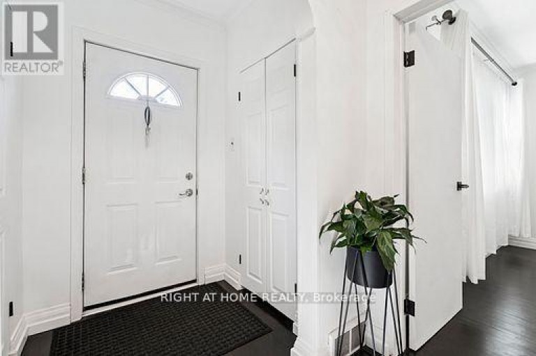 105 GLENRIDGE AVENUE, St. Catharines (Old Glenridge), Ontario, L2R4X5