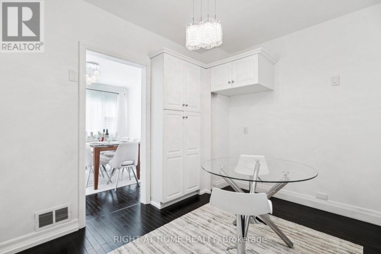 105 GLENRIDGE AVENUE, St. Catharines (Old Glenridge), Ontario, L2R4X5